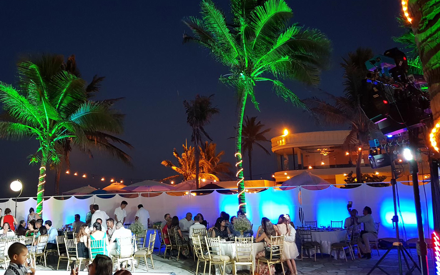 23-donde-rentar-luces-iluminacion-para-fiestas-mamparas-vallas-iluminadas-xv-anos-bodas-luz-arquitectonica-decorativa-en-tampico