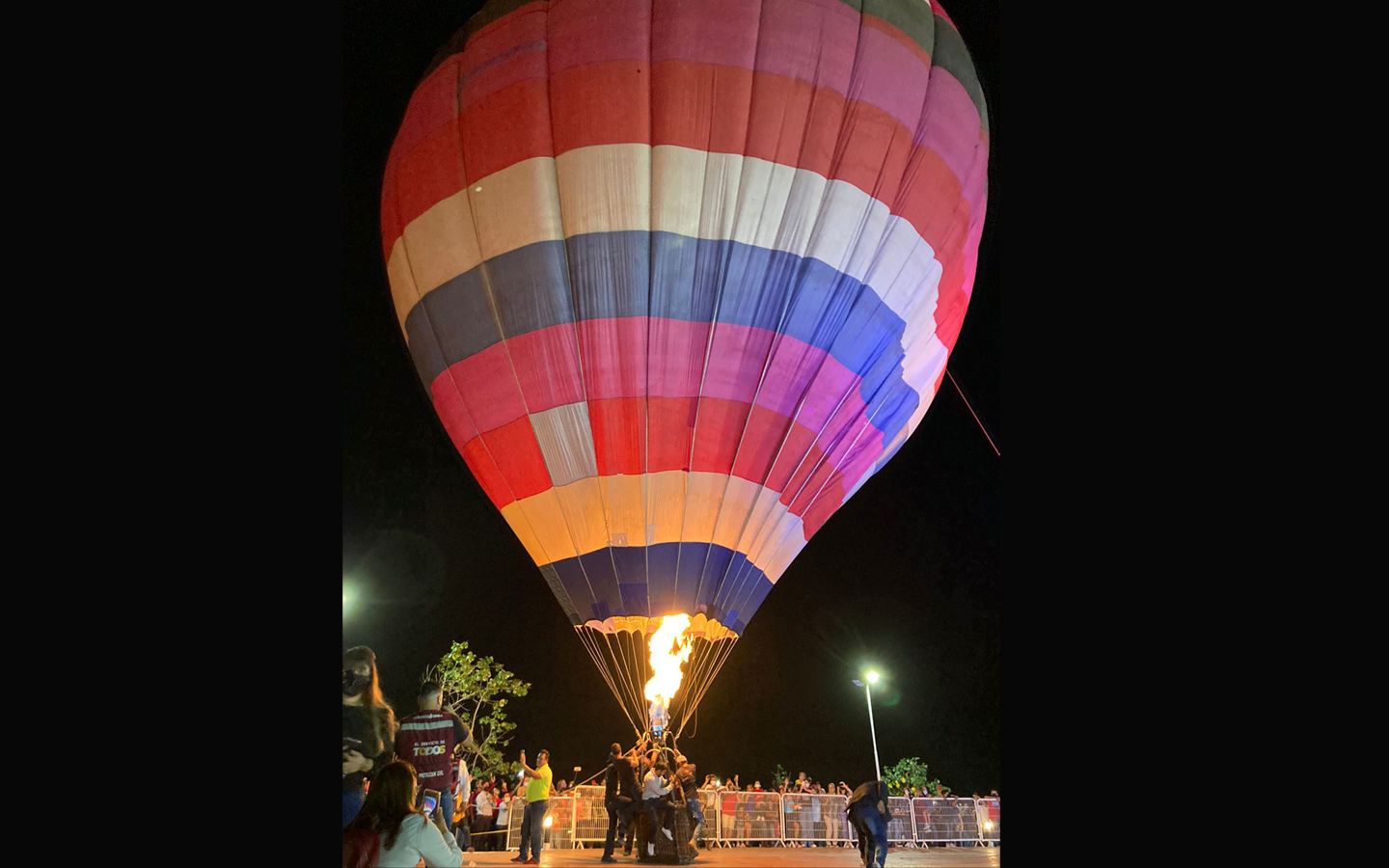 6-donde-rentar-luces-iluminacion-para-eventos-fiestas-graduaciones-xv-anos-bodas-escenarios-arquitectonica-decorativa-en-tampico