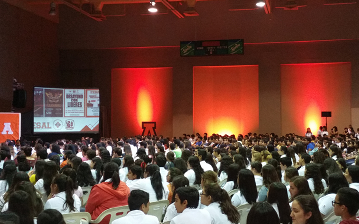 65-como-rentar-luces-iluminacion-congresos-eventos-escolares-festivales-conferencias-congresos-graduaciones-festivales-en-tampico