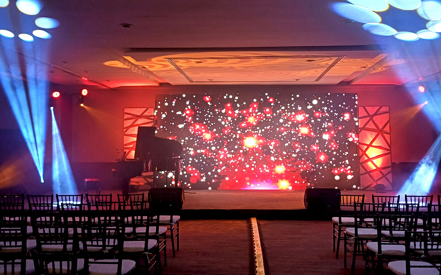 26-renta-de-pantallas-led-para-congresos-en-tampico-centro-convenciones
