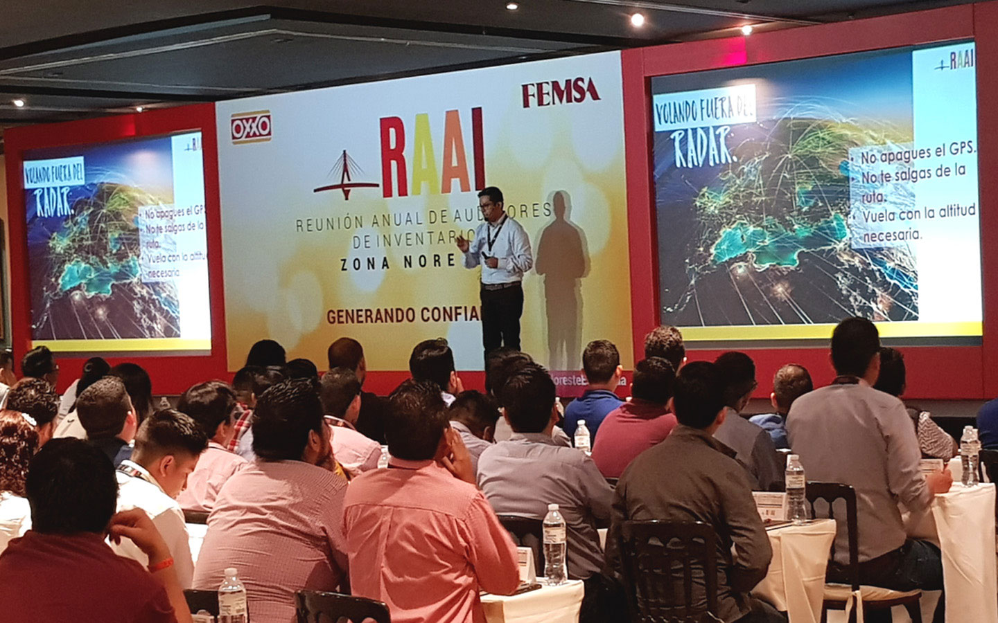 28-renta-de-pantallas-de-proyeccion-trasera-para-eventos-en-expo-tampico
