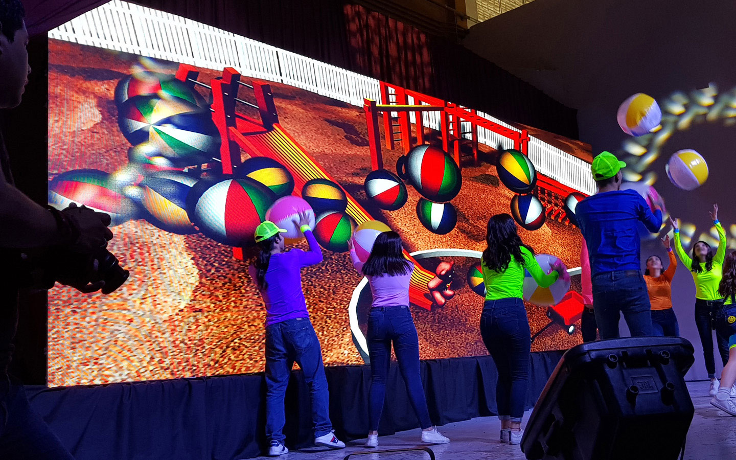 42-renta-de-pantallas-led-gigantes-para-eventos-en-tampico-centro-convenciones